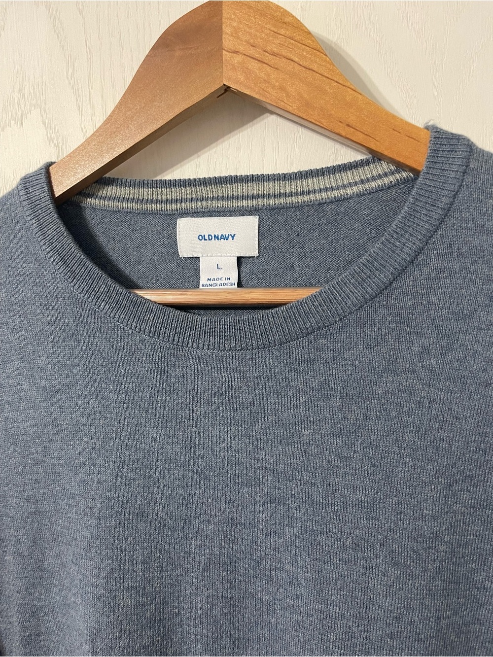 Old Navy Blue Men's Crewneck Sweater